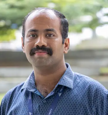 Dr. R Vignesh